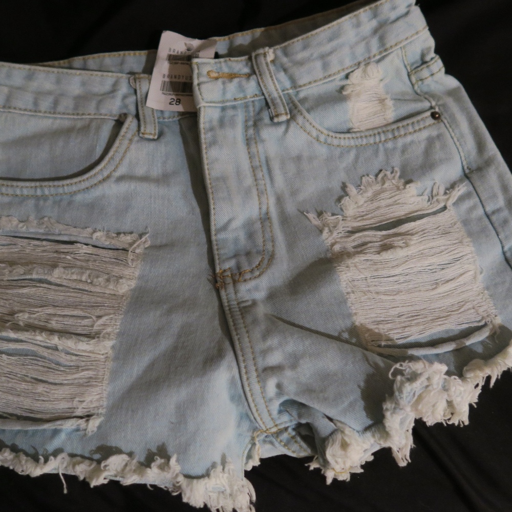 Brandy Melville shorts